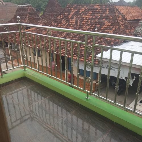 Jasa Balkon dan Railing Tangga Pati