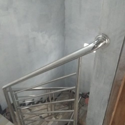 Jasa Balkon dan Railing Tangga Pati