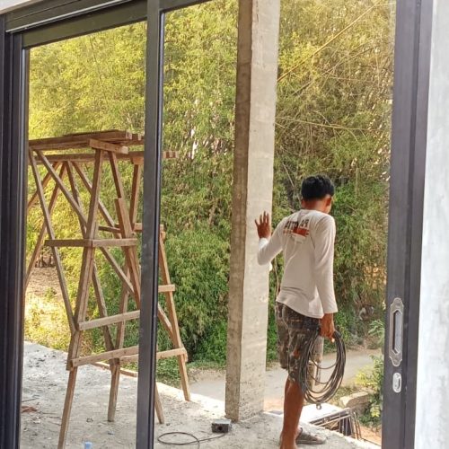 Jasa Pintu Aluminium Rembang