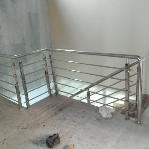 Jasa Railing Tangga Stainless Pati